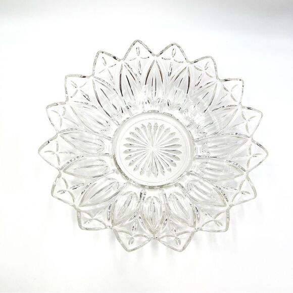 Vintage Federal Cut Glass Dish Bowl Sun Flower Sunflower Petal Starburst Pattern - Picture 2 of 10